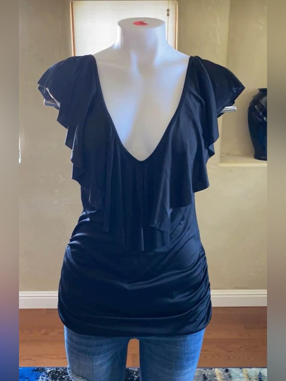 Kosuiko Argentinian brand sexy black low V-neck top sz small